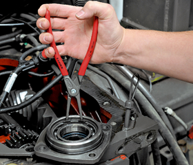 Pinza per anelli di sicurezza KNIPEX 48 11 J0 Ø 8-13 mm (I)