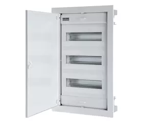 Flush-mounted fuse box