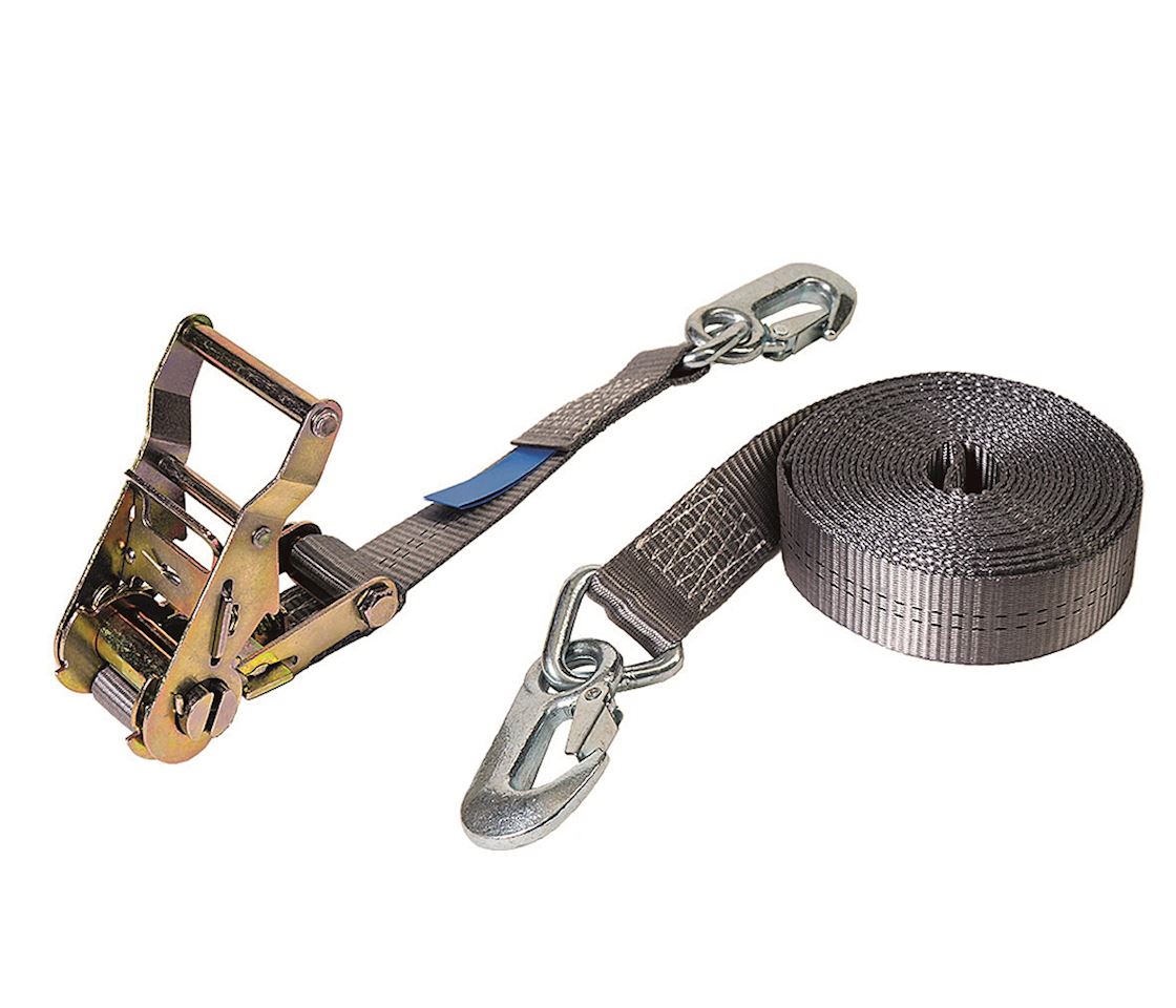 Lashing and securing strap